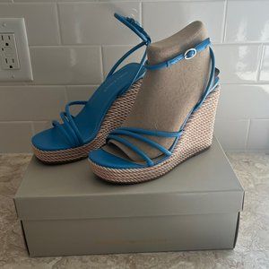 New in box Marc Fisher size 7 light blue strappy wedge